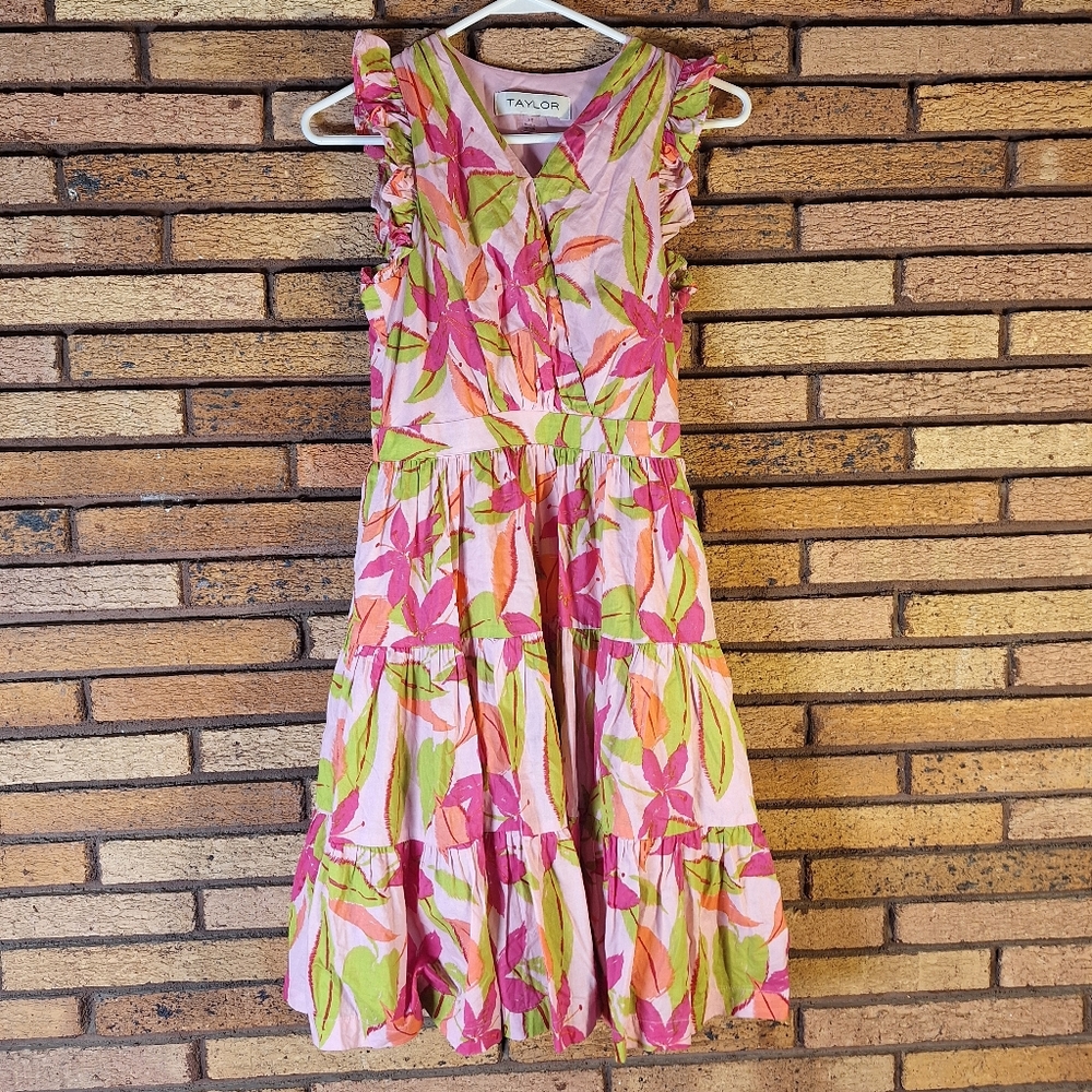 Taylor XS Pink and Green Floral Tiered Dress